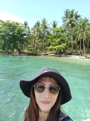 Ruth, 35