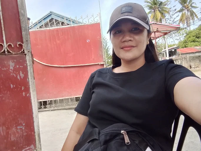 Manilyn, 35