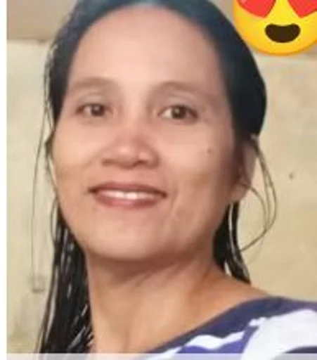 Nelia, 47