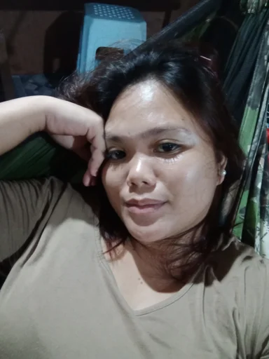 Marianne, 28