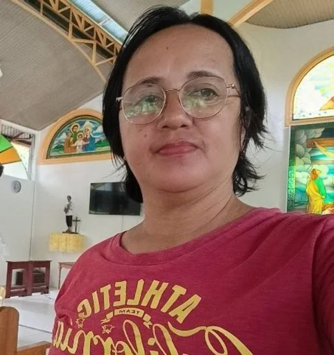 Rovie Casera, 49