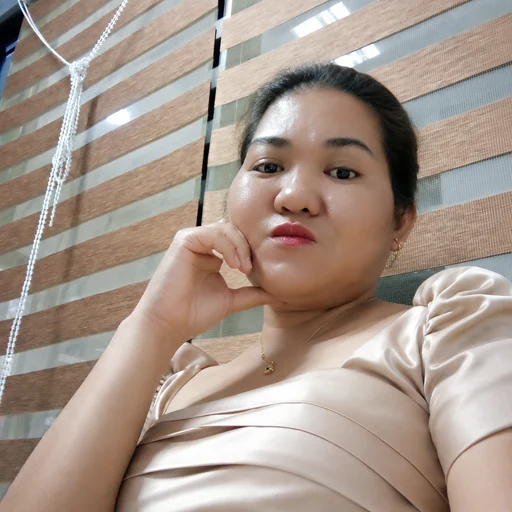 Josephine, 36