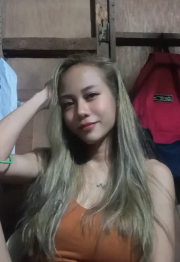Clarizza, 23