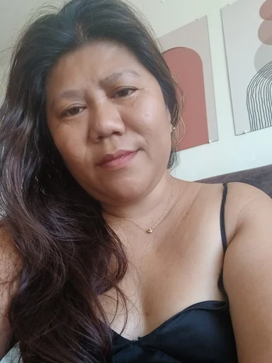 Maria, 43
