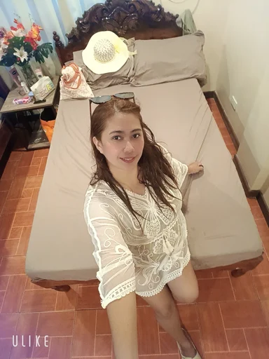 Queen, 35