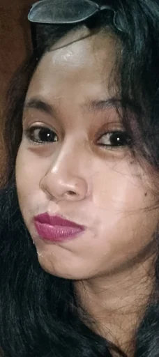Melanie, 43