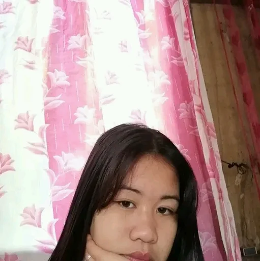 Sheena Grace, 22