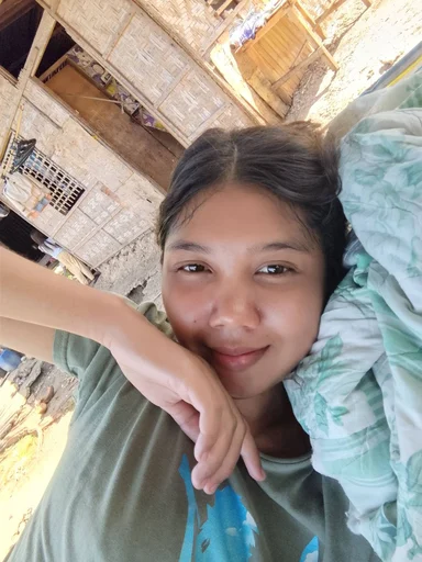 Jasmin, 18