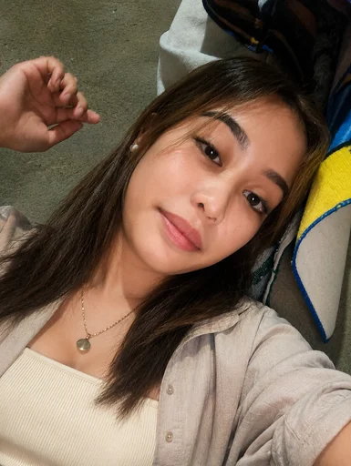 Rocelyn, 18