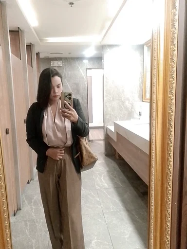 Mariz, 33