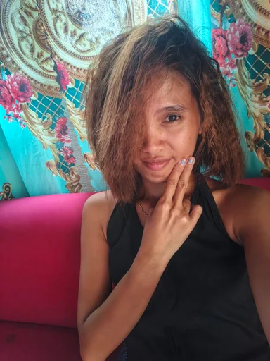 Michelle, 30