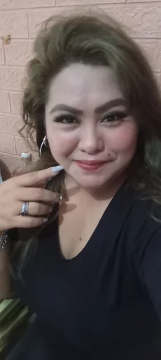 Kathrina, 37