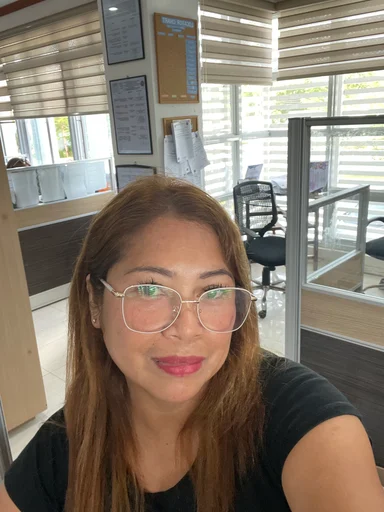 Marissa, 48