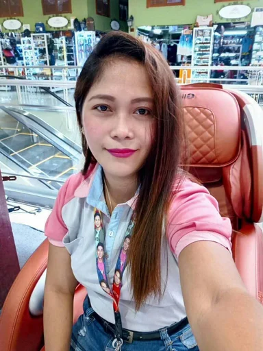 Lailyn gulben, 32