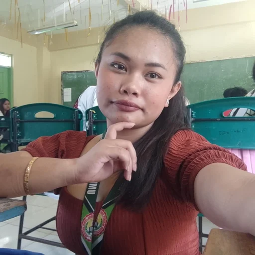 Relyn, 19