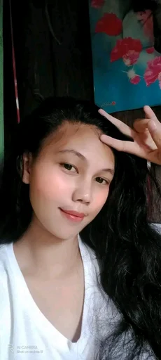 Cristine, 22