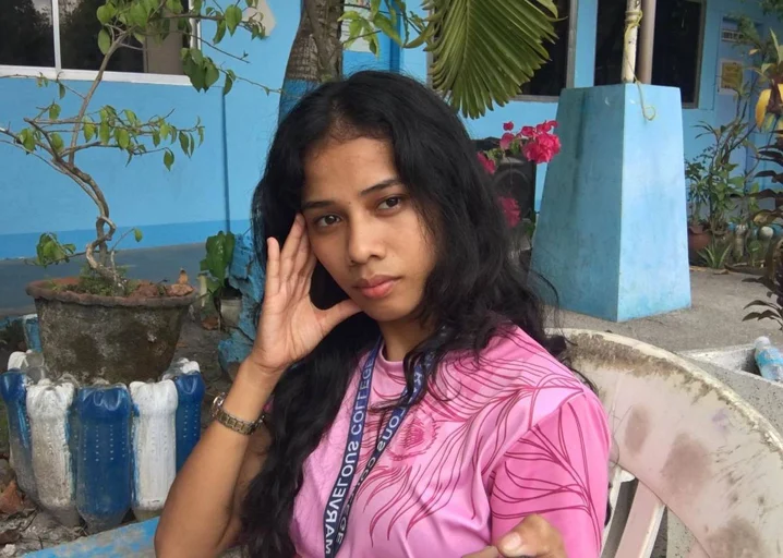 Kimberly, 24