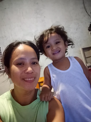Rhea may, 38