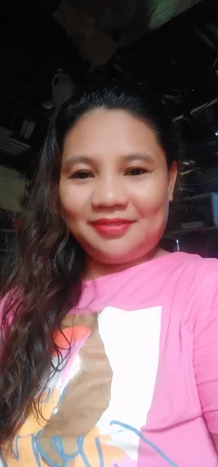 Jovelyne, 39