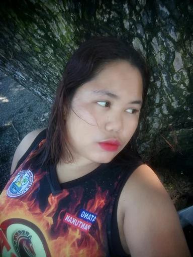 Mae, 24