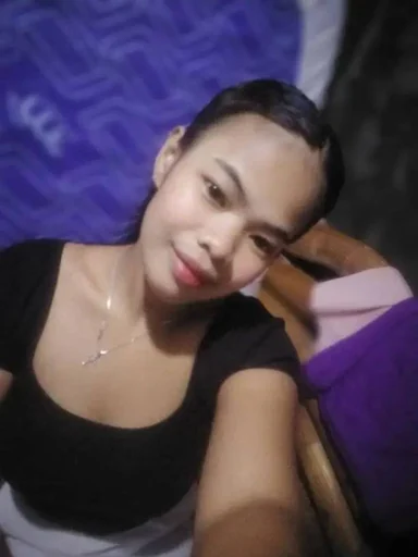 Josalyn, 23
