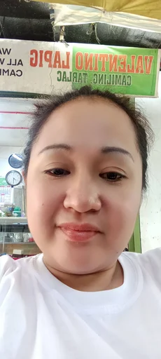 Karen, 33