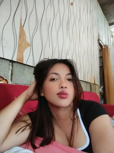 SHEINA, 26