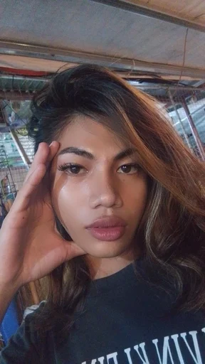Whayne Navarro, 19