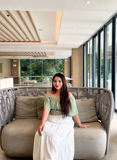 Nardeliza A., 28