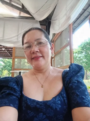 Jovilyn, 54
