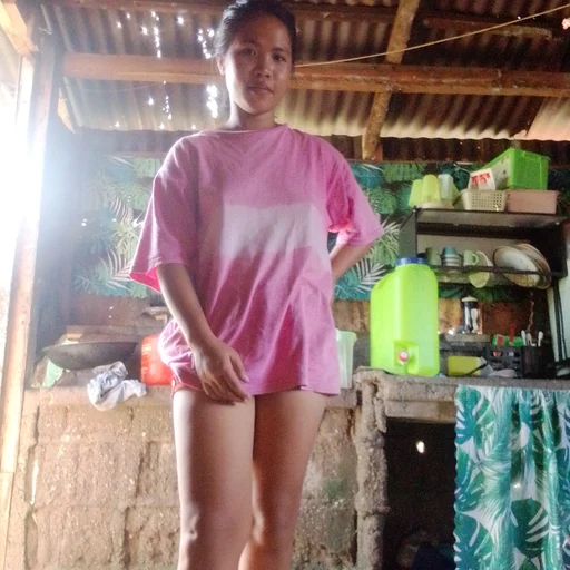 Ivy, 23