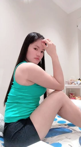 Jeralyn, 28