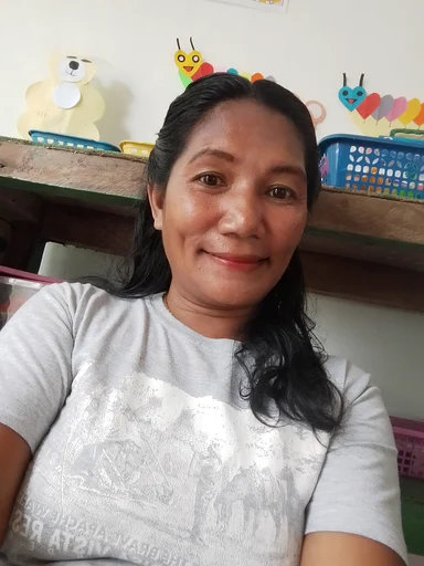 Maricel, 45