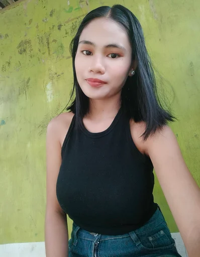 Jean, 19