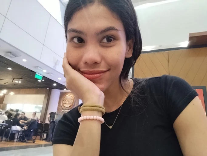 Camille, 22