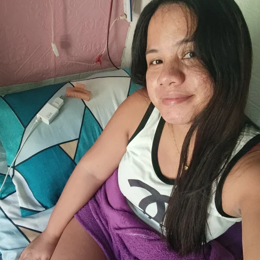 Glenda, 26