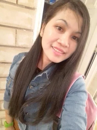 Emari, 33