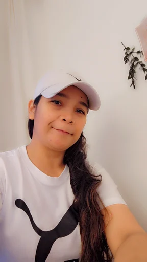 Annie, 43