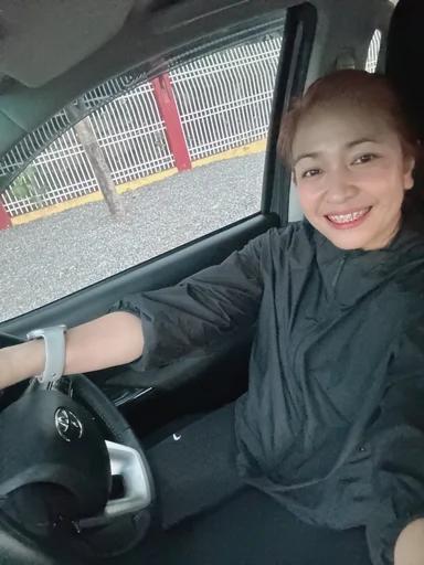 Karen, 47
