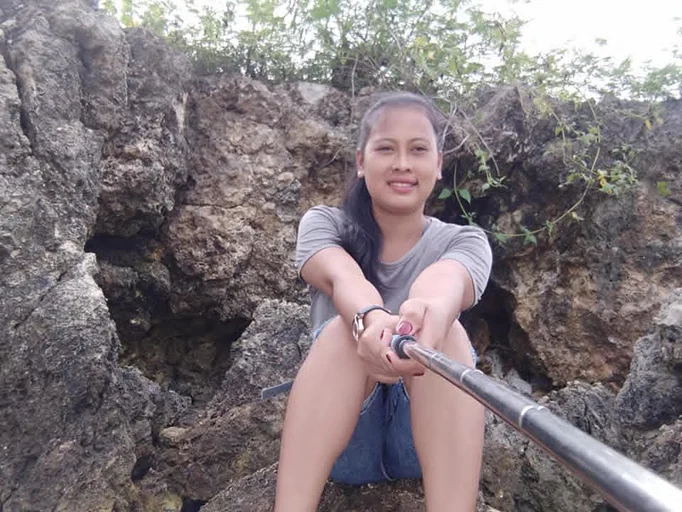 Maricris, 35