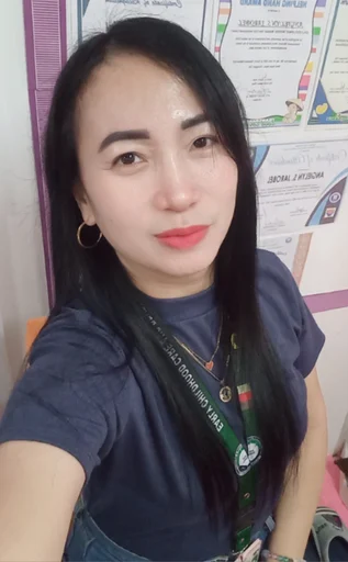 Angie, 37