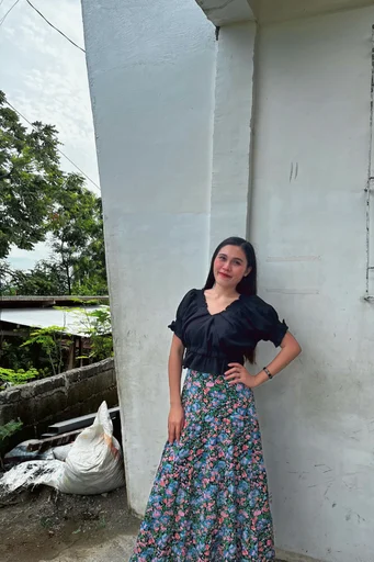 Amelyn, 28