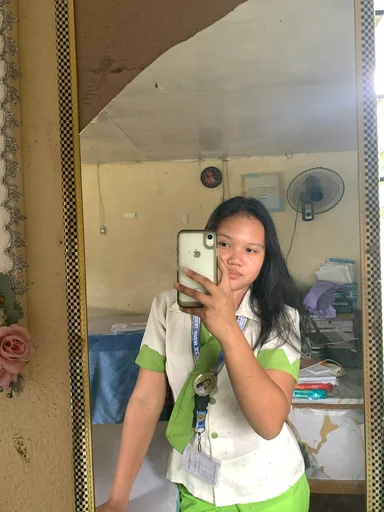 Jasmin, 18