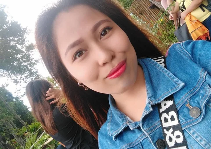 Jo Vee, 28