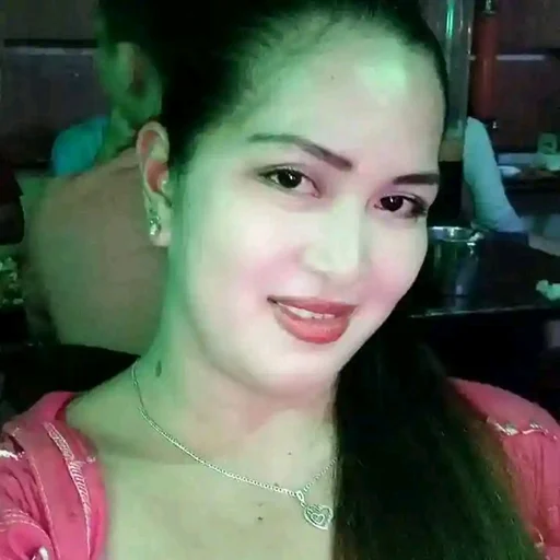 Gladys, 39