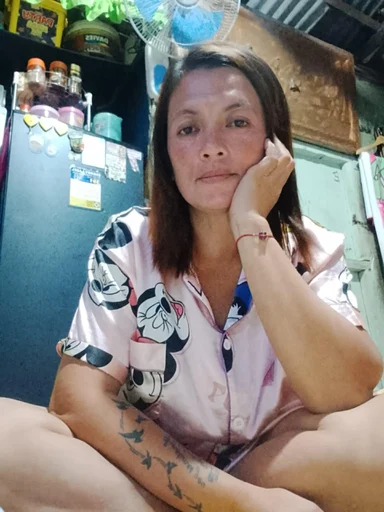 Erfie montoya, 45
