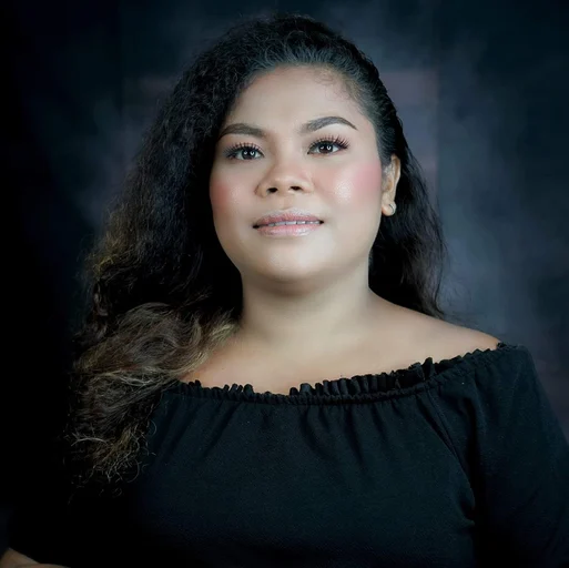 Amadeleine, 37