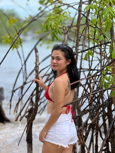 sheilla Vinna, 28