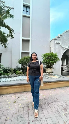 Carmela, 31