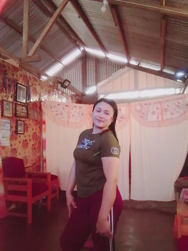Regine, 28
